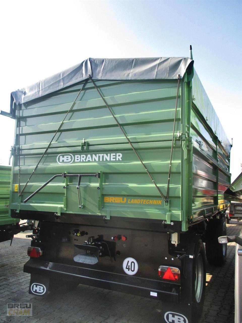 Kipper des Typs Brantner Z 18051, Neumaschine in Cham (Bild 4)