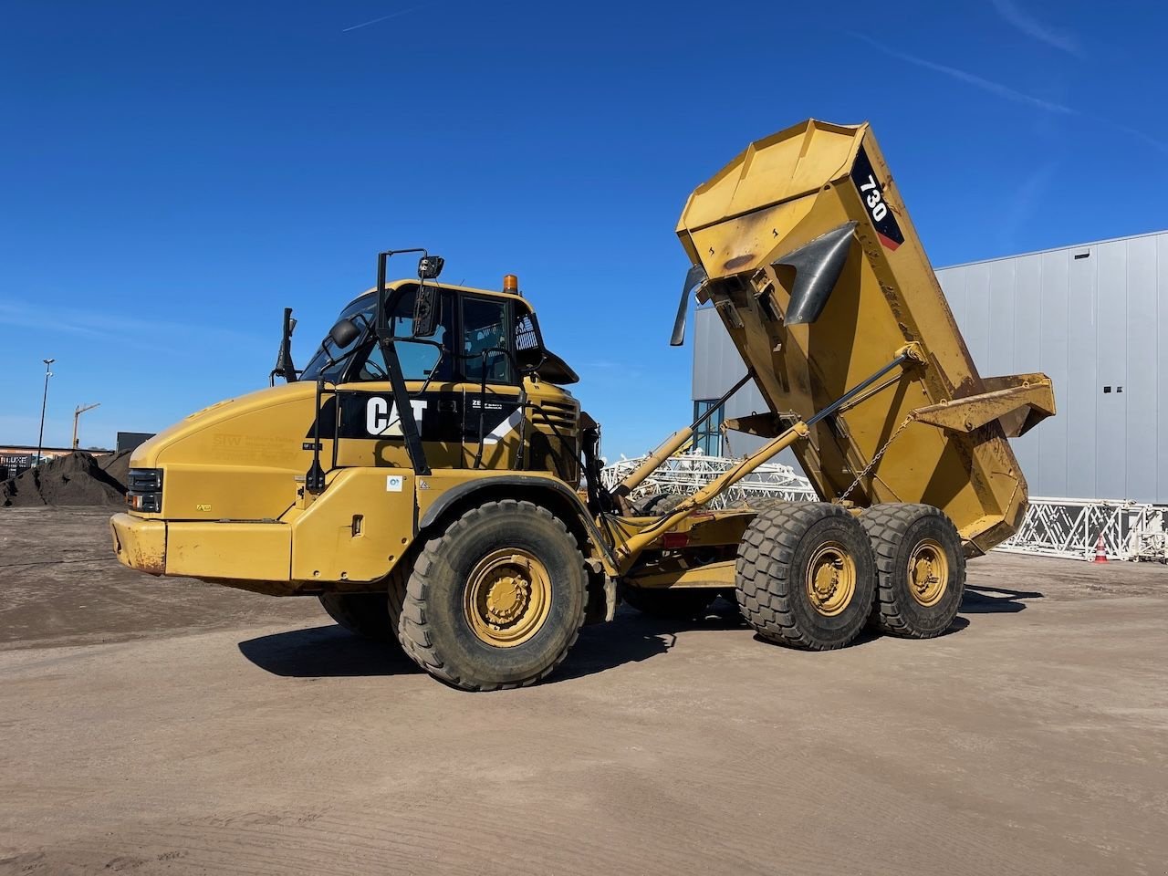 Kipper des Typs Caterpillar 730, Gebrauchtmaschine in Holten (Bild 1)