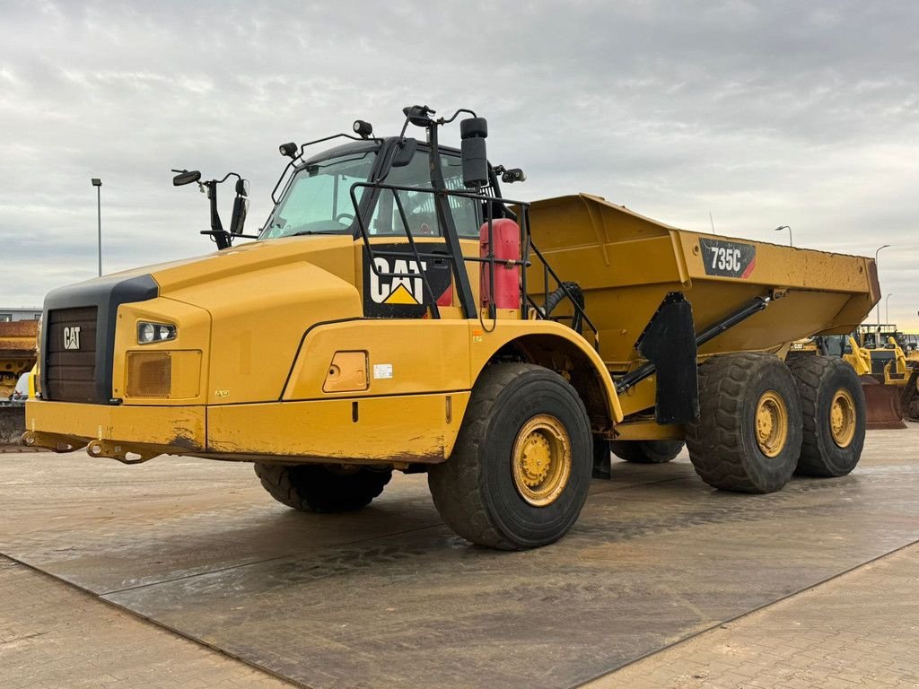 Kipper of the type Caterpillar 735C - CAT Rebuild transmission, Gebrauchtmaschine in Velddriel (Picture 2)