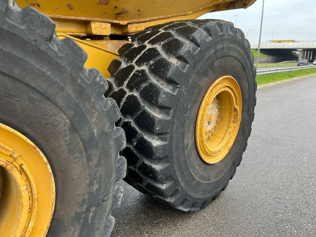 Kipper tip Caterpillar 740B, Gebrauchtmaschine in Velddriel (Poză 10)