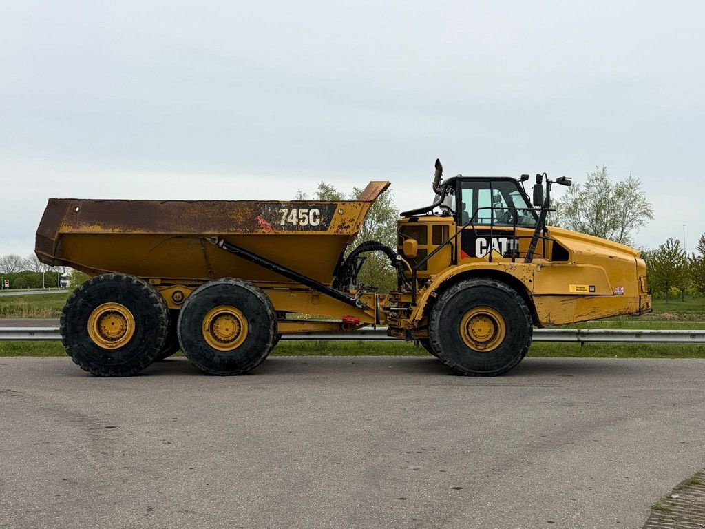 Kipper Türe ait Caterpillar 745C, Gebrauchtmaschine içinde Velddriel (resim 7)