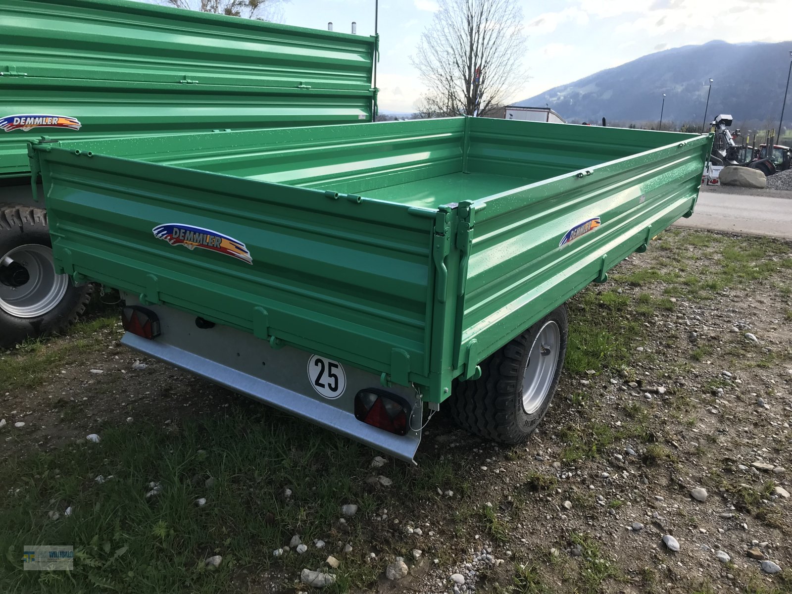 Kipper of the type Demmler EDK60/2.0L, Neumaschine in Wackersberg (Picture 3)