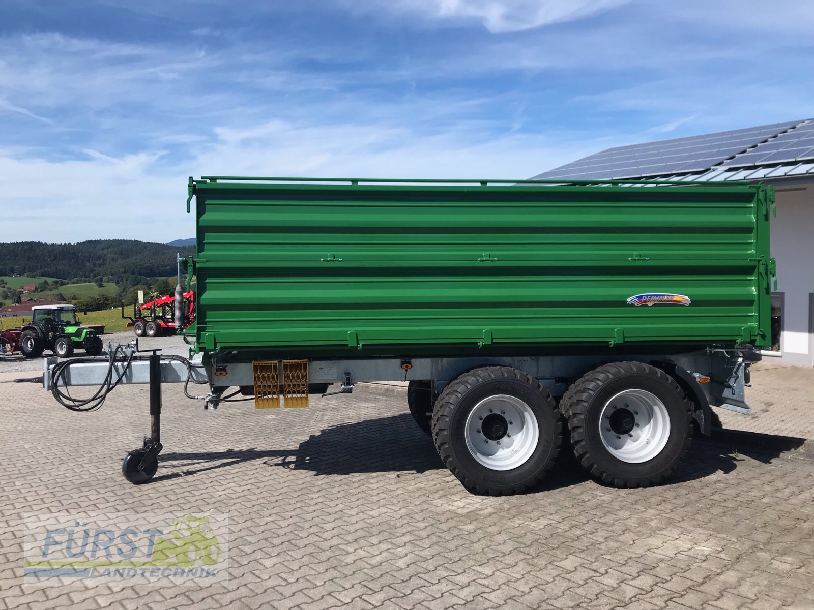 Kipper of the type Demmler TDK 140 L, Neumaschine in Perlesreut (Picture 3)