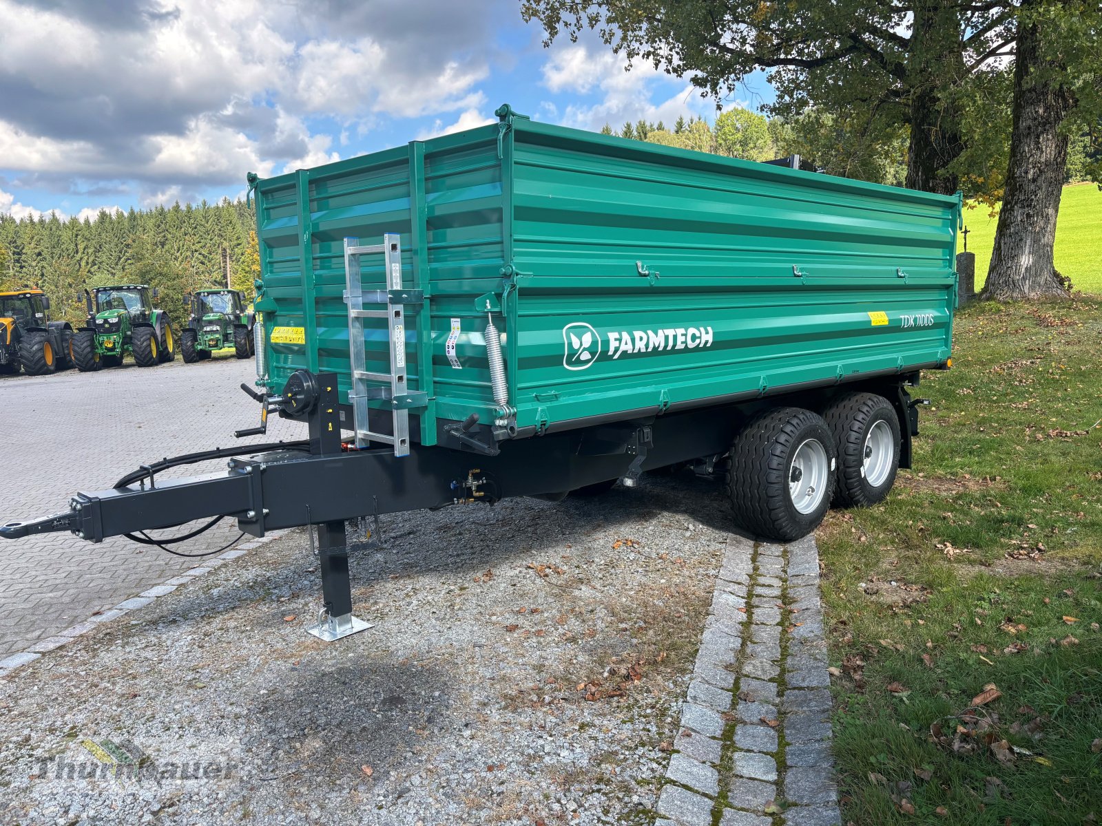 Kipper of the type Farmtech TDK 1100S, Neumaschine in Bodenmais (Picture 2)