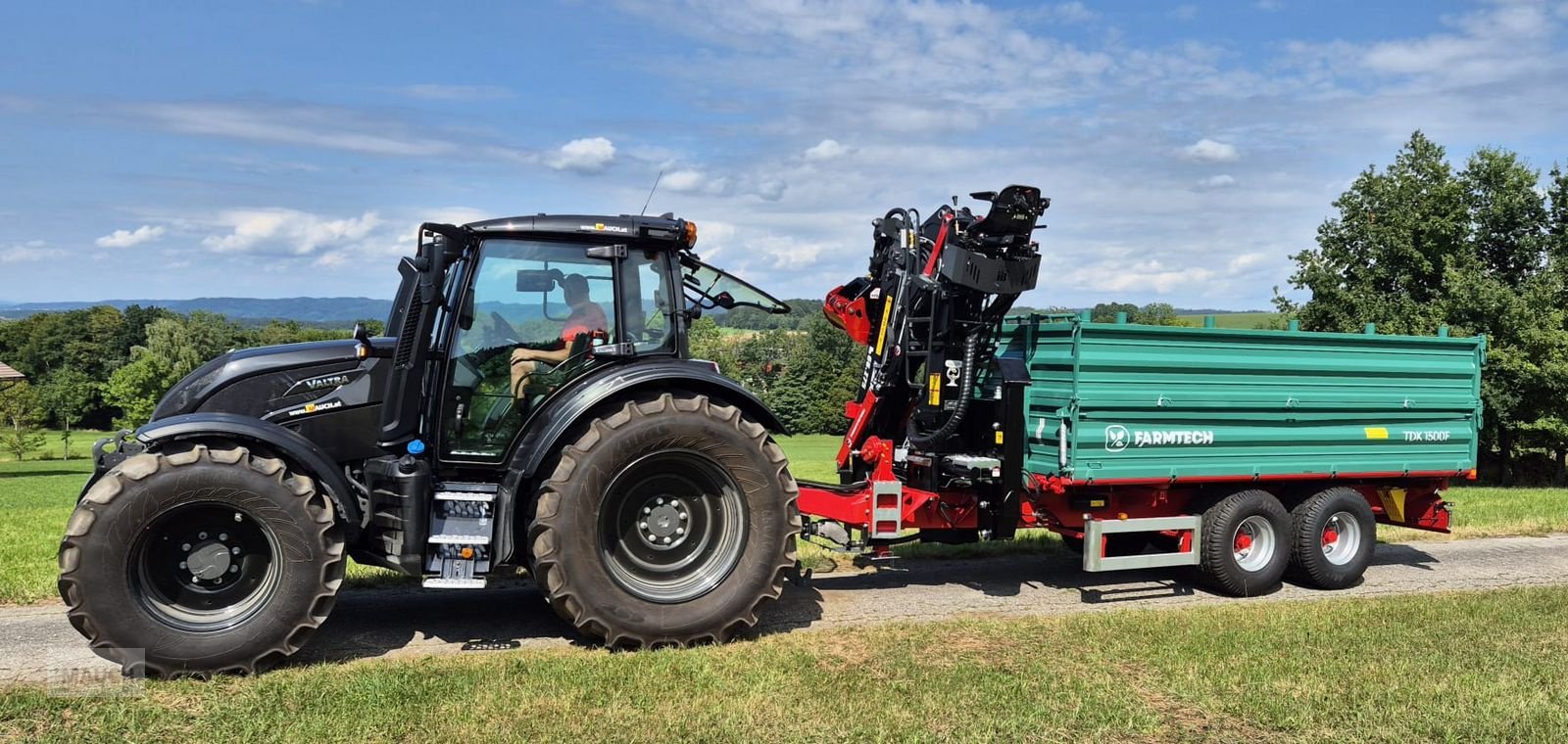 Kipper des Typs Farmtech TDK 1500F  + Kran, Gebrauchtmaschine in Burgkirchen (Bild 4)