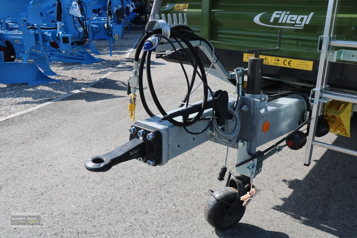 Kipper des Typs Fliegl 100 VR FOX, Neumaschine in Gampern (Bild 8)