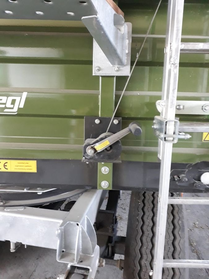 Kipper typu Fliegl Bordwandklappung mit Kurbel, Gebrauchtmaschine v Saxen (Obrázek 4)