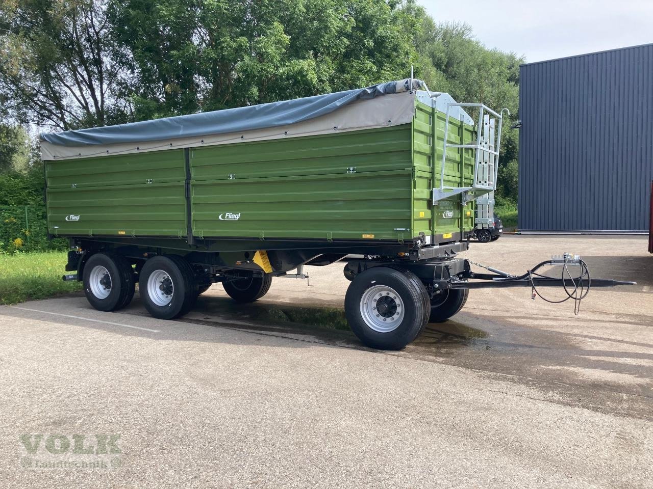 Kipper typu Fliegl DDK 240 / 7200 MM, Neumaschine v Friedberg-Derching (Obrázek 1)