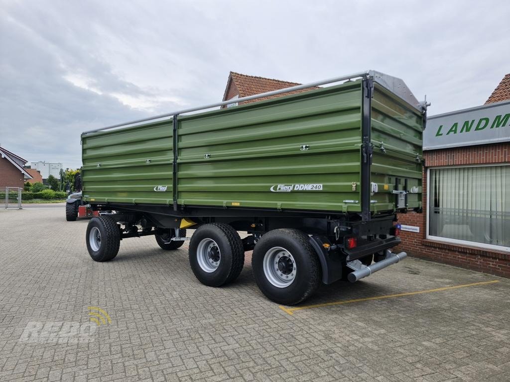 Kipper of the type Fliegl DDK 240 FOX, Neumaschine in Aurich (Picture 3)