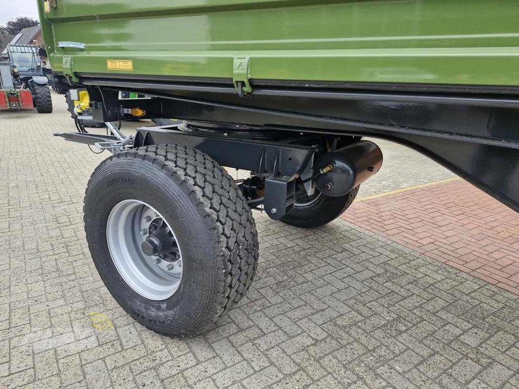 Kipper of the type Fliegl DDK 240 FOX, Neumaschine in Aurich (Picture 15)