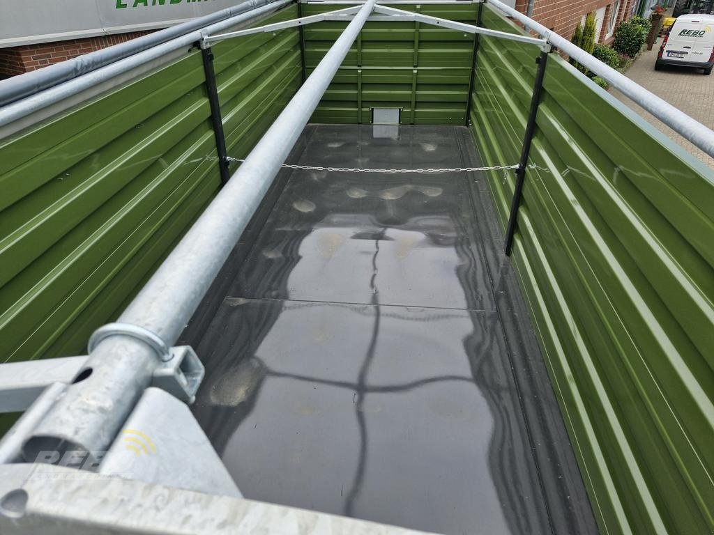 Kipper of the type Fliegl DDK 240 FOX, Neumaschine in Aurich (Picture 16)