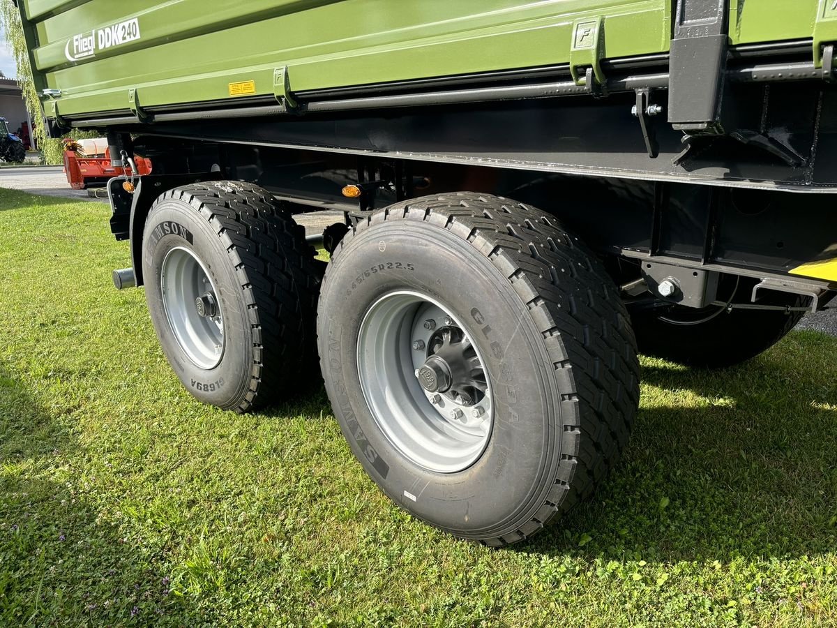 Kipper of the type Fliegl DDK 240 FOX, Neumaschine in Göpfritz (Picture 4)