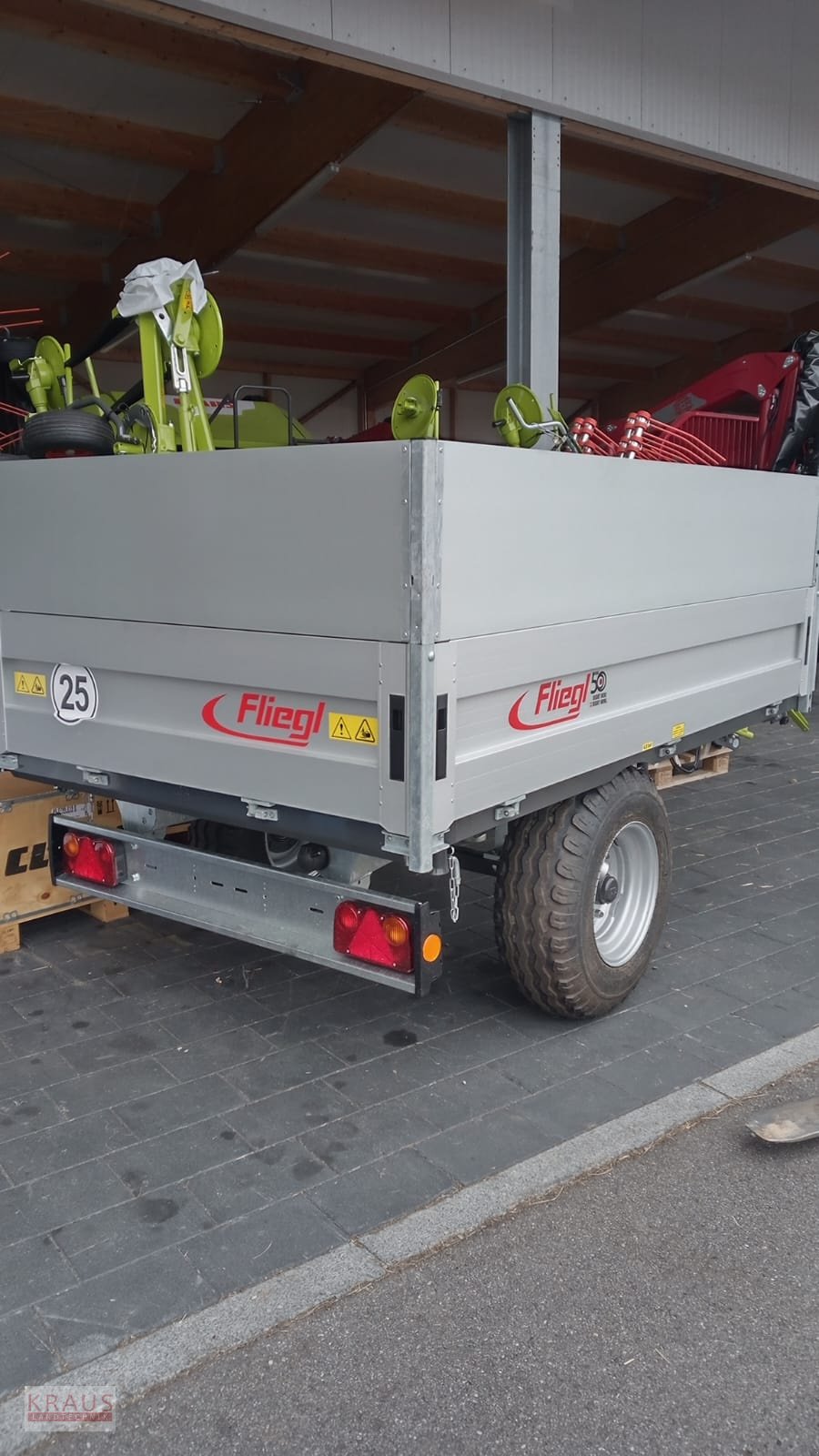 Kipper typu Fliegl EDK 25, Neumaschine v Geiersthal (Obrázek 2)