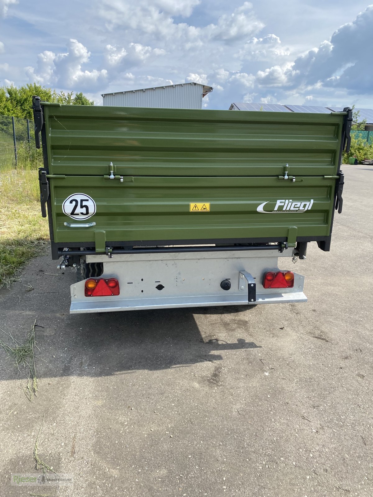 Kipper typu Fliegl EDK 50 "Einachskipper mit Bordwände", Neumaschine v Nördlingen (Obrázek 4)