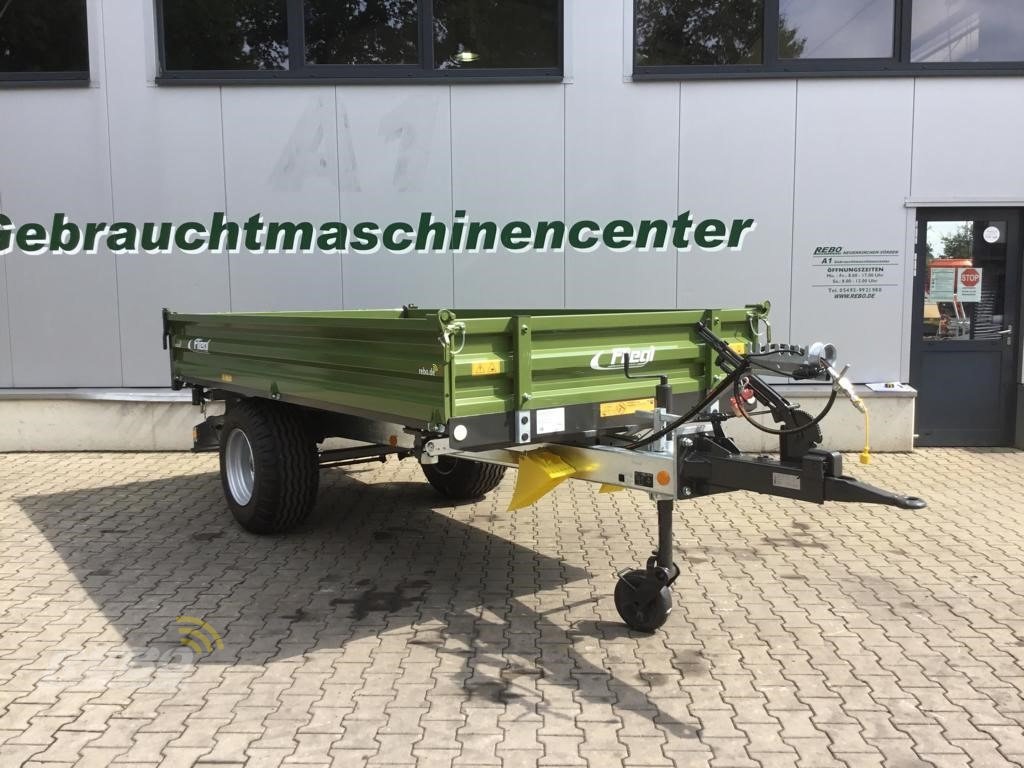 Kipper des Typs Fliegl EDK 50 FOX, Neumaschine in Nordenham (Bild 1)