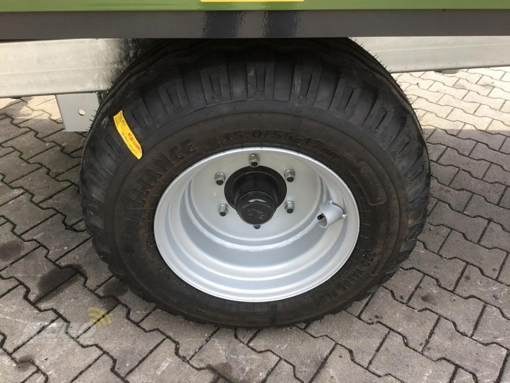 Kipper des Typs Fliegl EDK 50 FOX, Neumaschine in Nordenham (Bild 10)