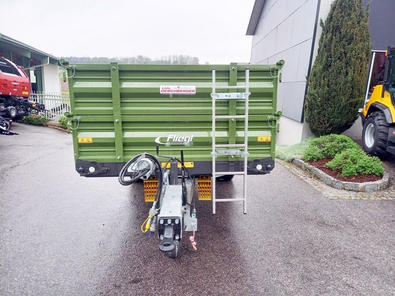 Kipper of the type Fliegl EDK 60 FOX Einachs-3-Seitenkipper, Neumaschine in St. Marienkirchen (Picture 7)