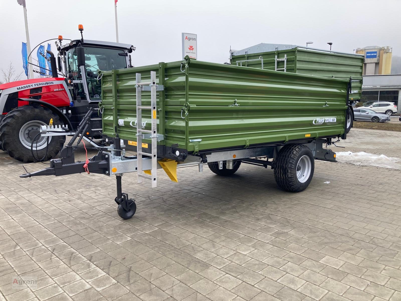 Kipper del tipo Fliegl EDK 60, Neumaschine en Münsingen (Imagen 1)