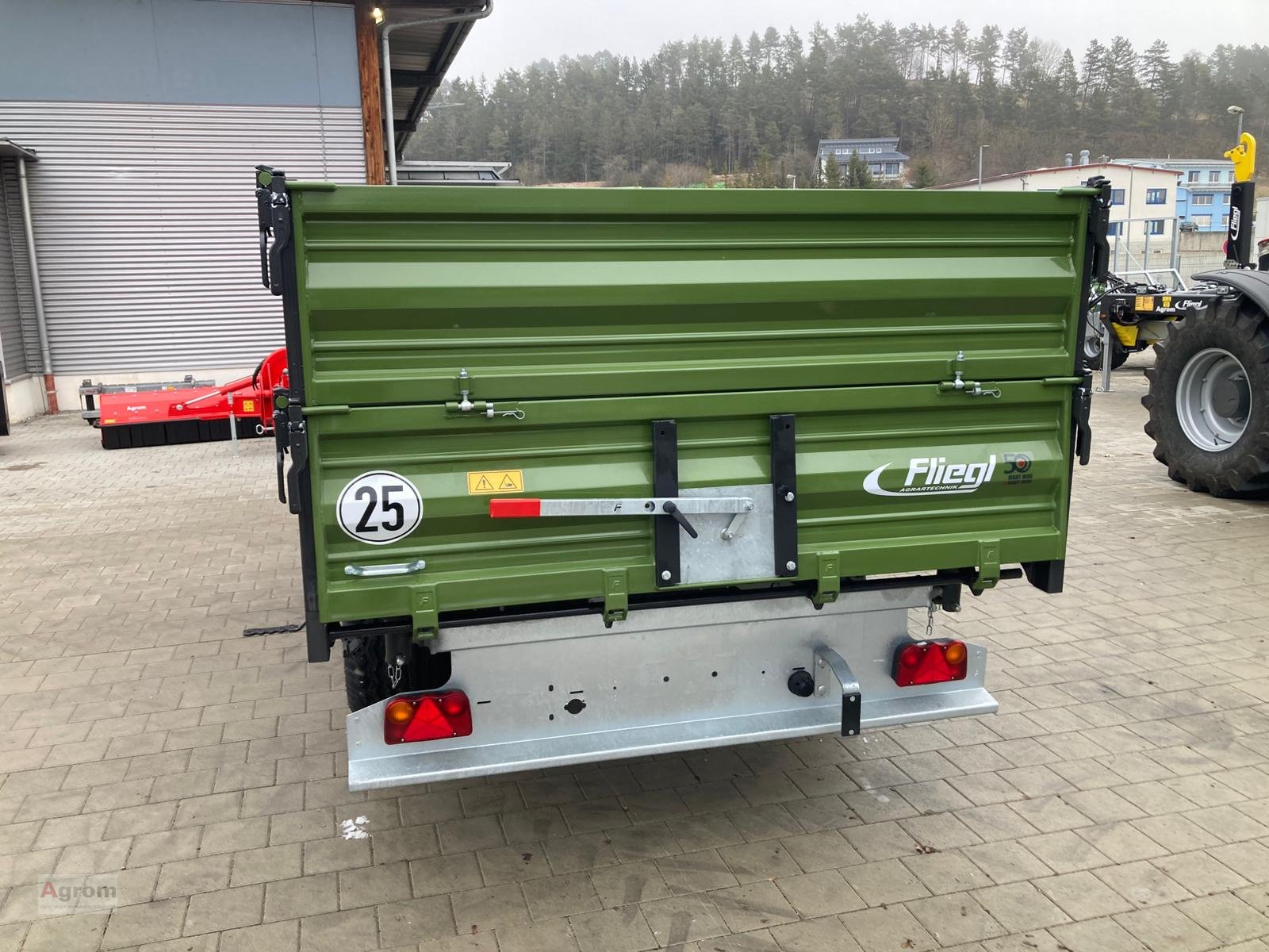 Kipper del tipo Fliegl EDK 60, Neumaschine en Münsingen (Imagen 4)