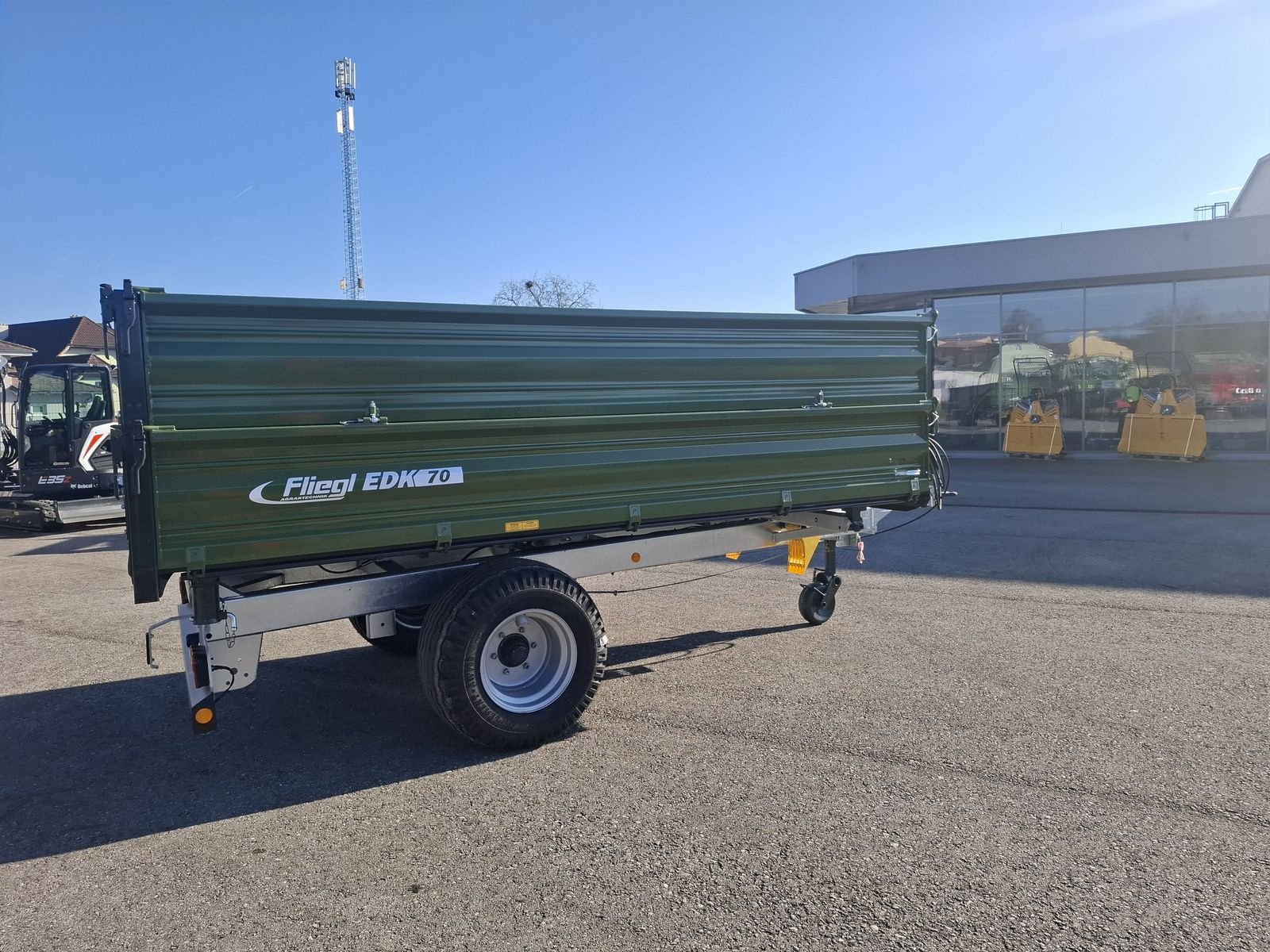 Kipper tipa Fliegl EDK 70, Neumaschine u Saxen (Slika 9)