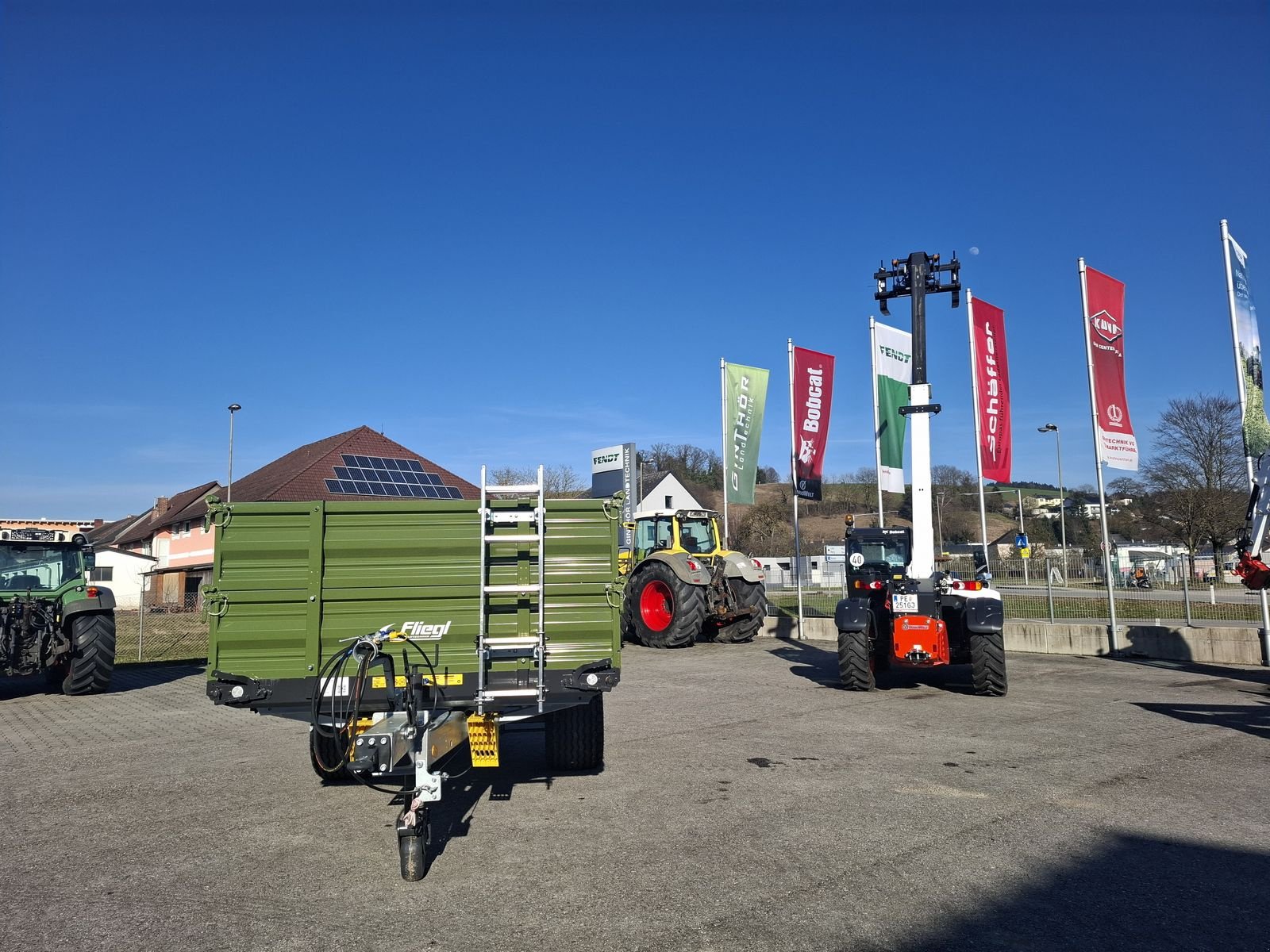 Kipper tipa Fliegl EDK 70, Neumaschine u Saxen (Slika 7)