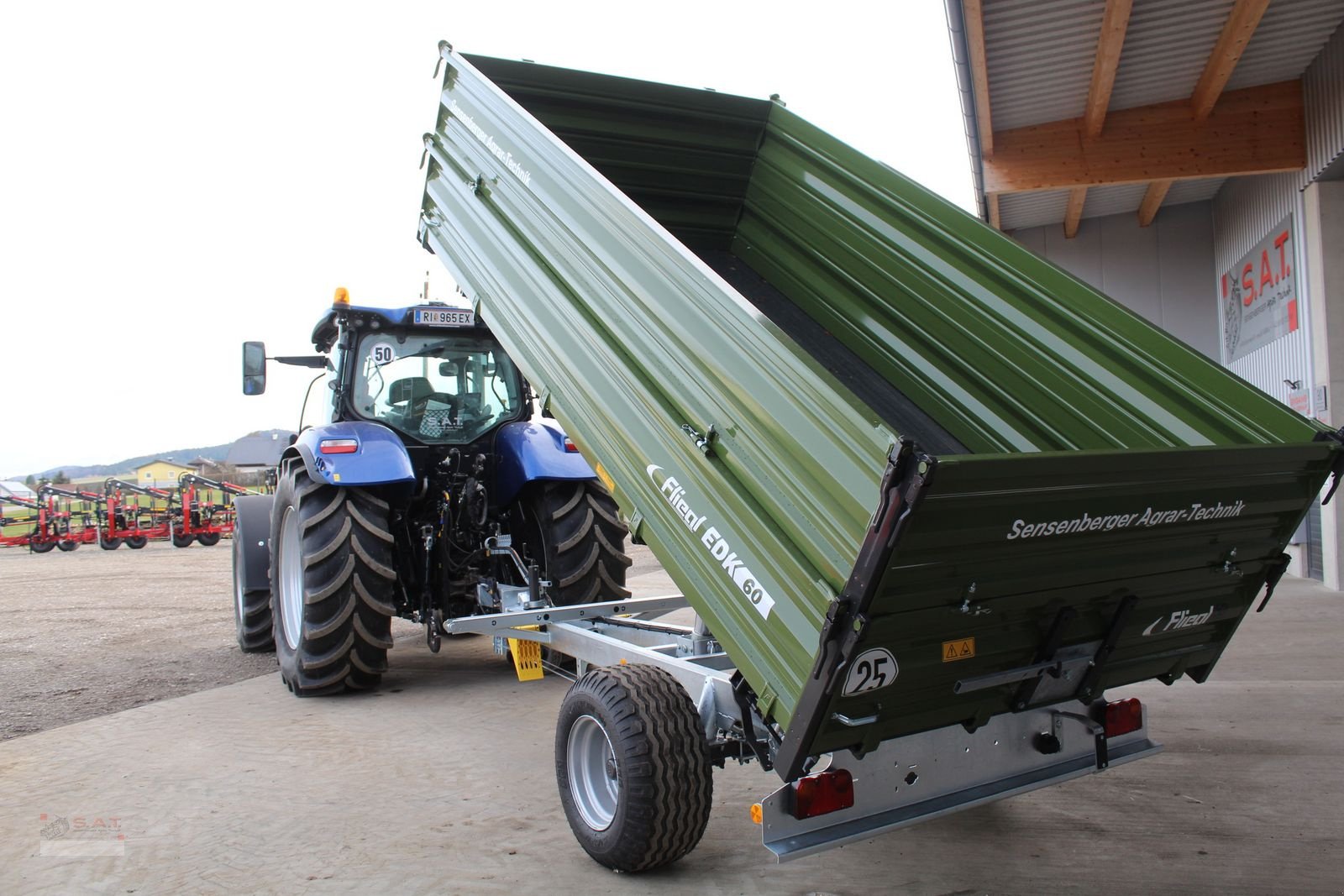 Kipper Türe ait Fliegl Einachs-Dreiseitenkipper EDK 60 FOX, Neumaschine içinde Eberschwang (resim 18)