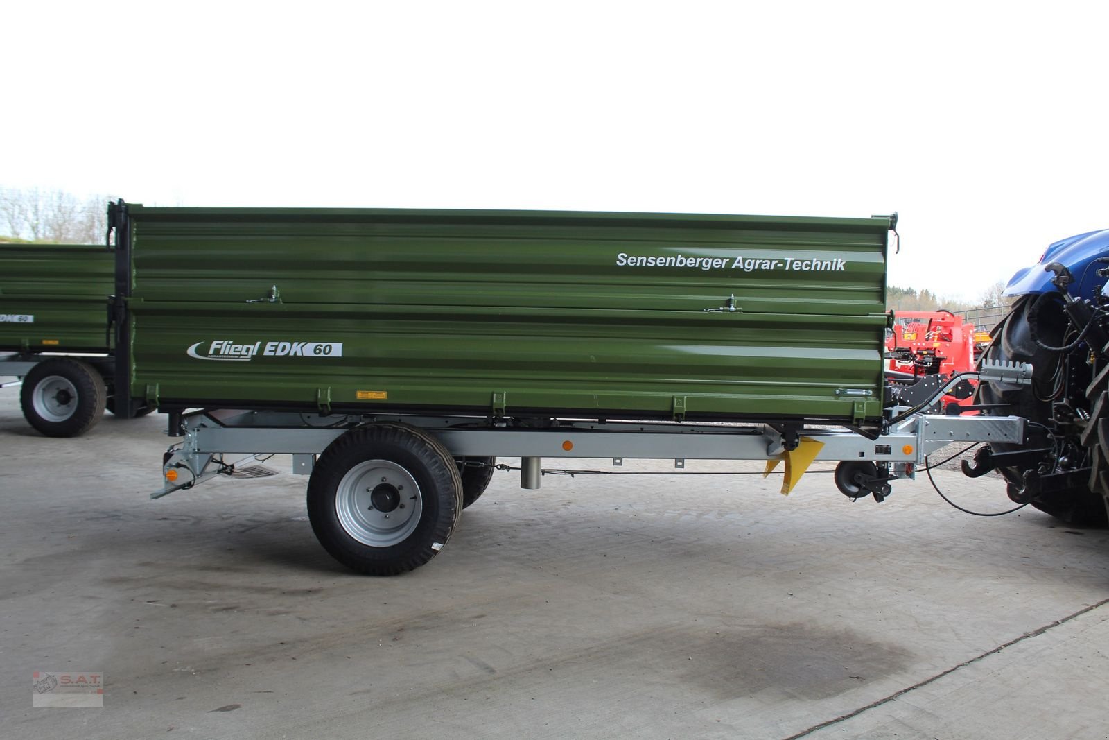 Kipper Türe ait Fliegl Einachs-Dreiseitenkipper EDK 60 FOX, Neumaschine içinde Eberschwang (resim 3)