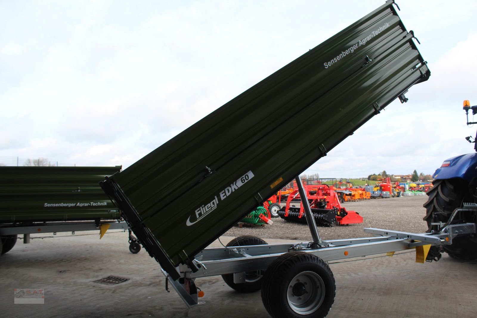 Kipper Türe ait Fliegl Einachs-Dreiseitenkipper EDK 60 FOX, Neumaschine içinde Eberschwang (resim 10)