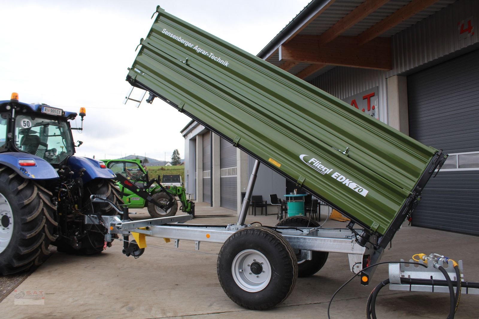 Kipper Türe ait Fliegl Einachs-Dreiseitenkipper EDK 70 Fox, Neumaschine içinde Eberschwang (resim 11)