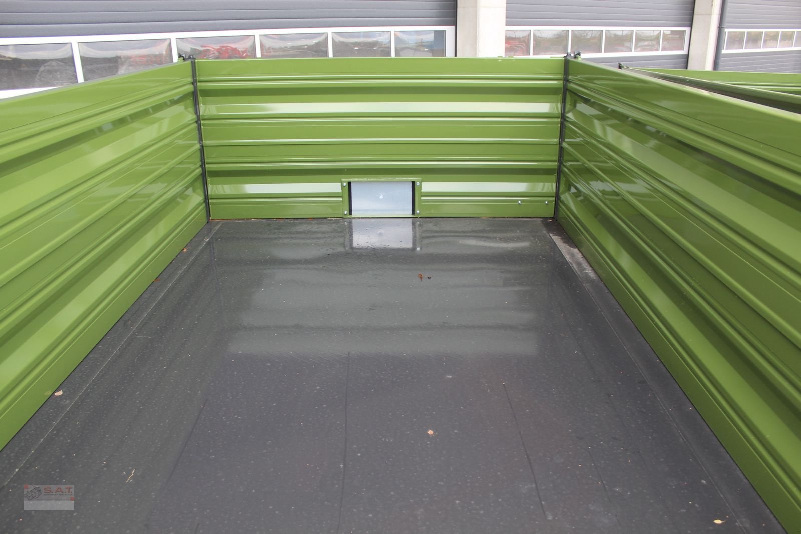 Kipper Türe ait Fliegl Einachs-Dreiseitenkipper EDK 70 Fox, Neumaschine içinde Eberschwang (resim 24)