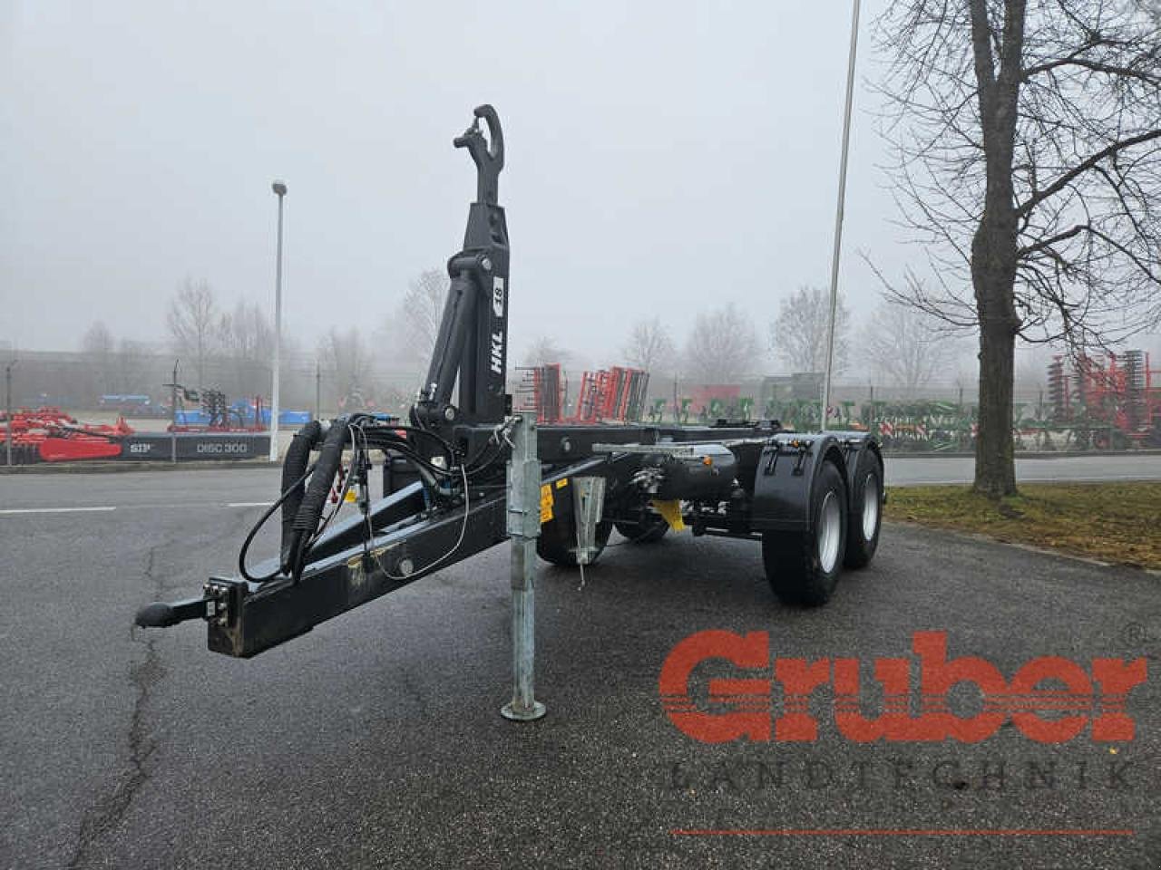 Kipper des Typs Fliegl HKL 18, Gebrauchtmaschine in Ampfing (Bild 3)