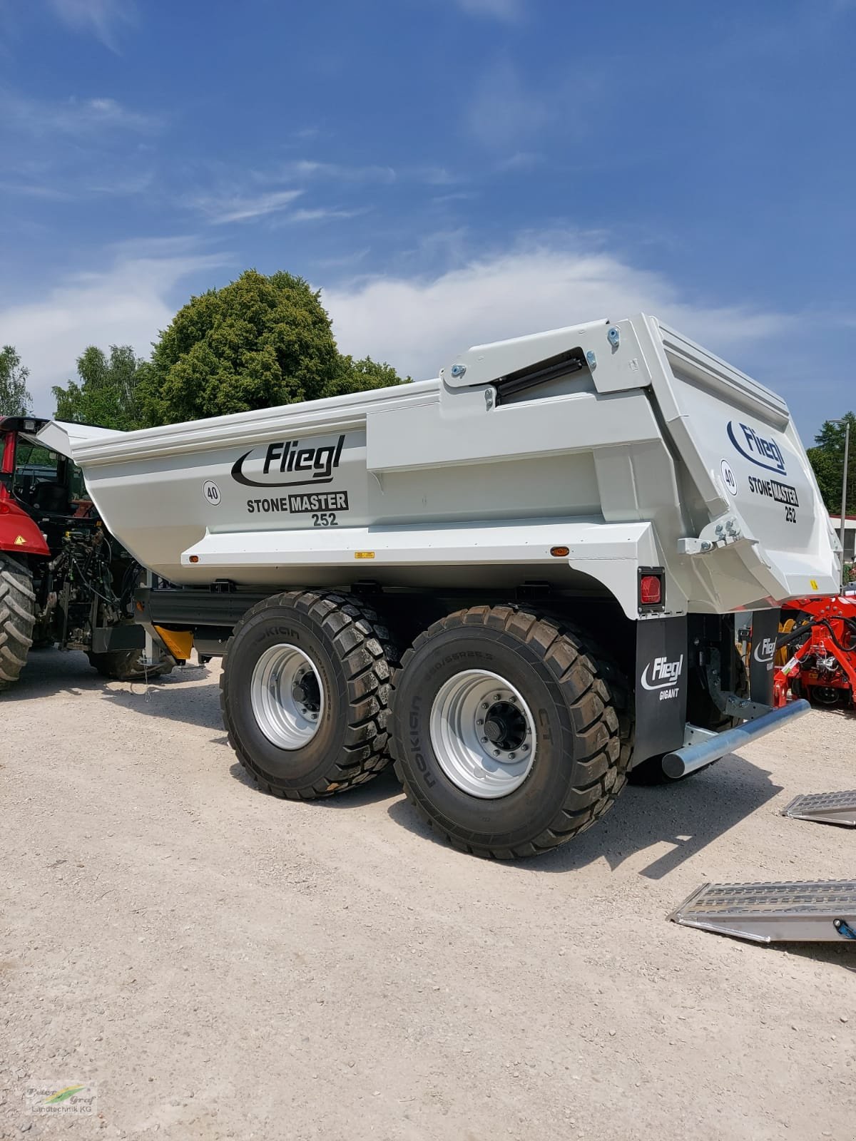 Kipper του τύπου Fliegl Stone-Master 252 Profi Tandem, Neumaschine σε Pegnitz-Bronn (Φωτογραφία 1)