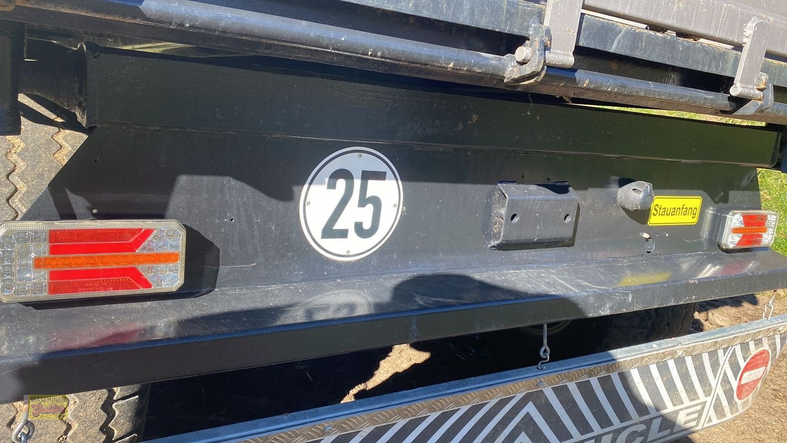 Kipper tip Fliegl TDK 100, Gebrauchtmaschine in Kötschach (Poză 21)