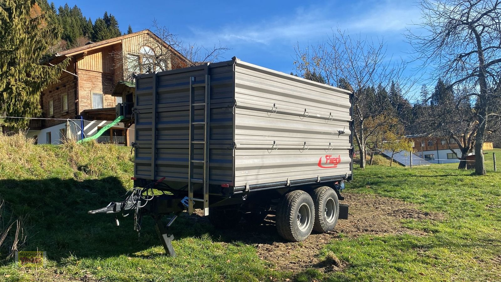 Kipper tip Fliegl TDK 100, Gebrauchtmaschine in Kötschach (Poză 1)