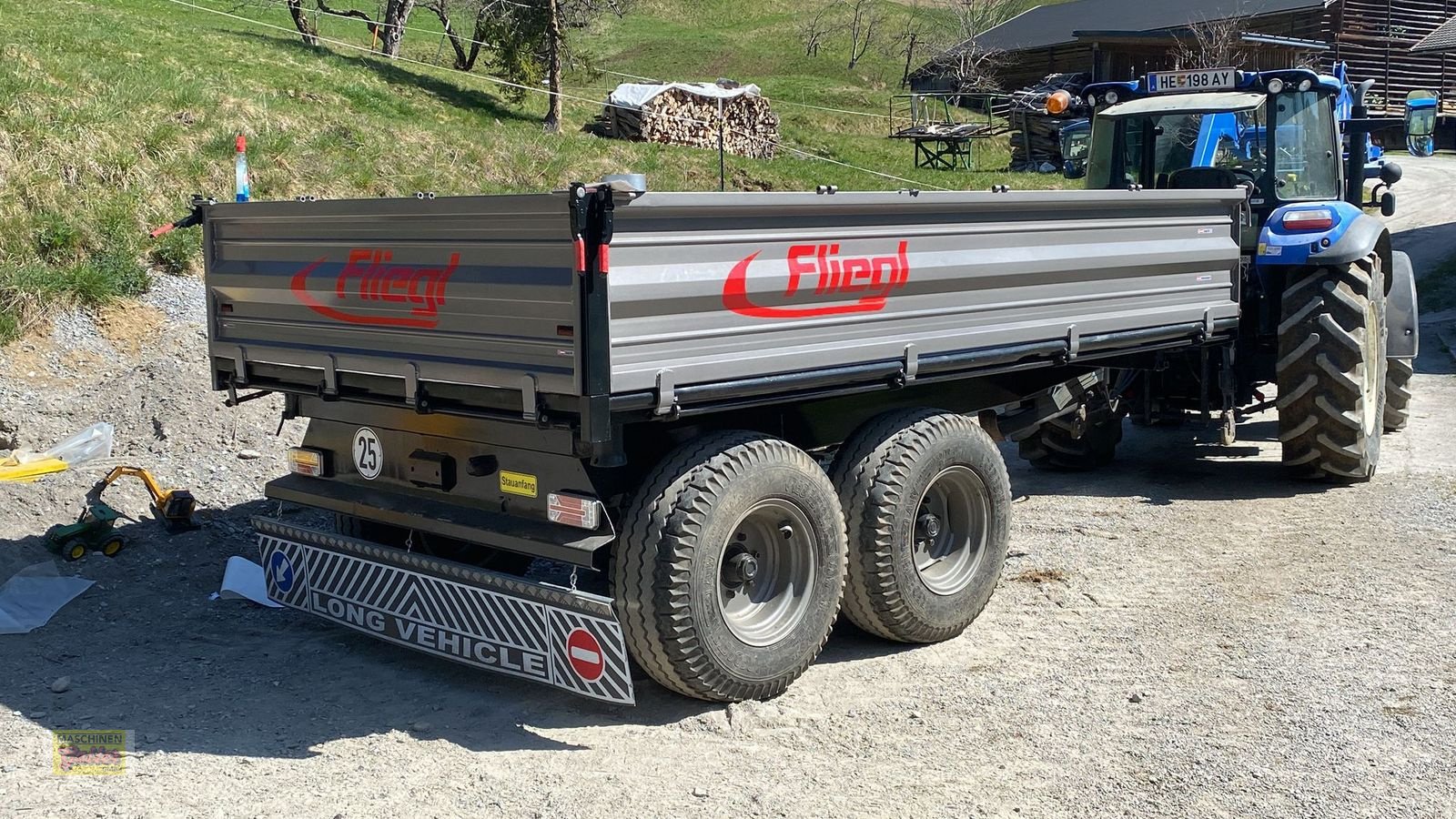 Kipper tip Fliegl TDK 100, Gebrauchtmaschine in Kötschach (Poză 11)