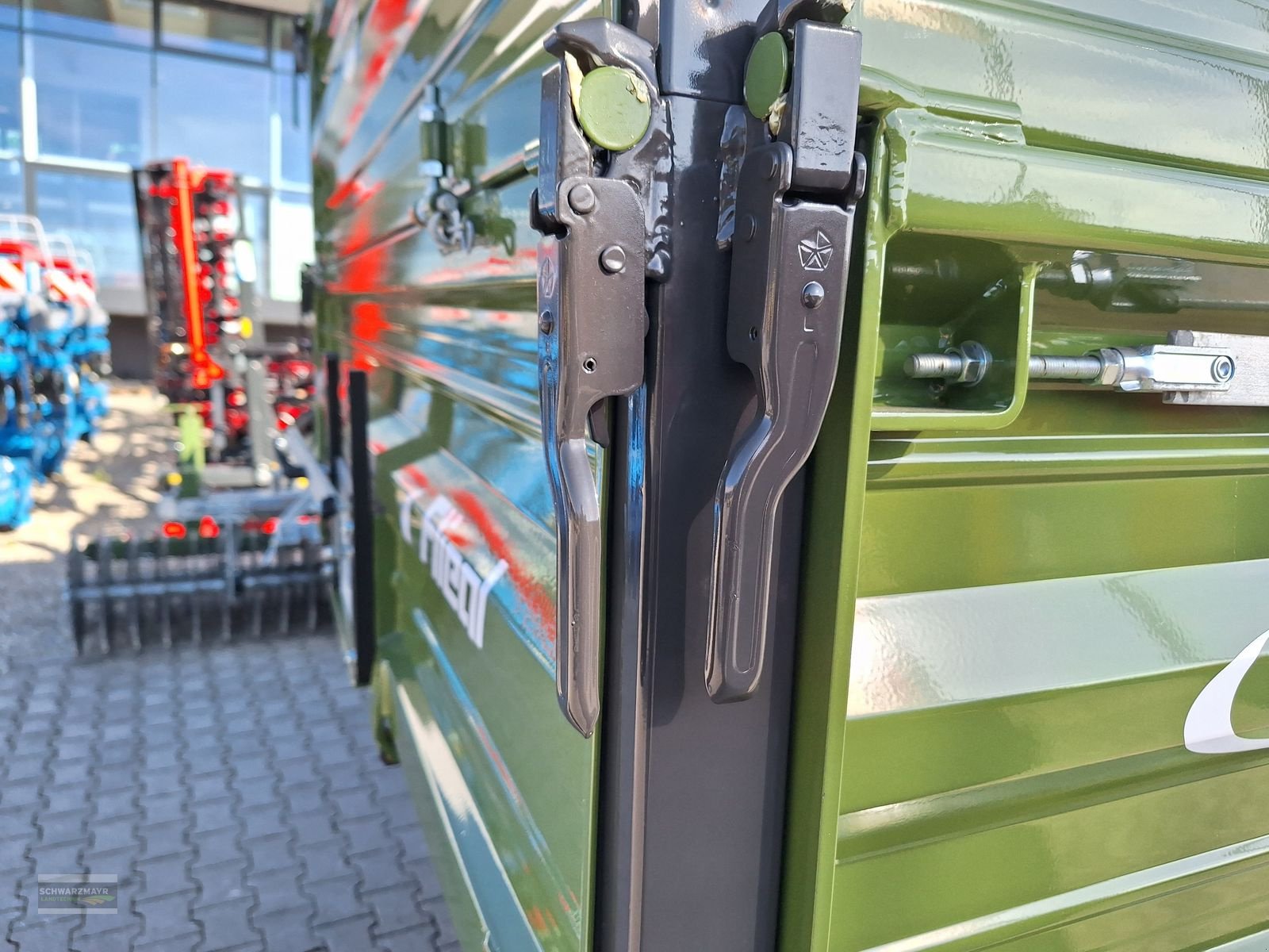 Kipper του τύπου Fliegl TDK 140 FOX 3x600, Neumaschine σε Aurolzmünster (Φωτογραφία 15)