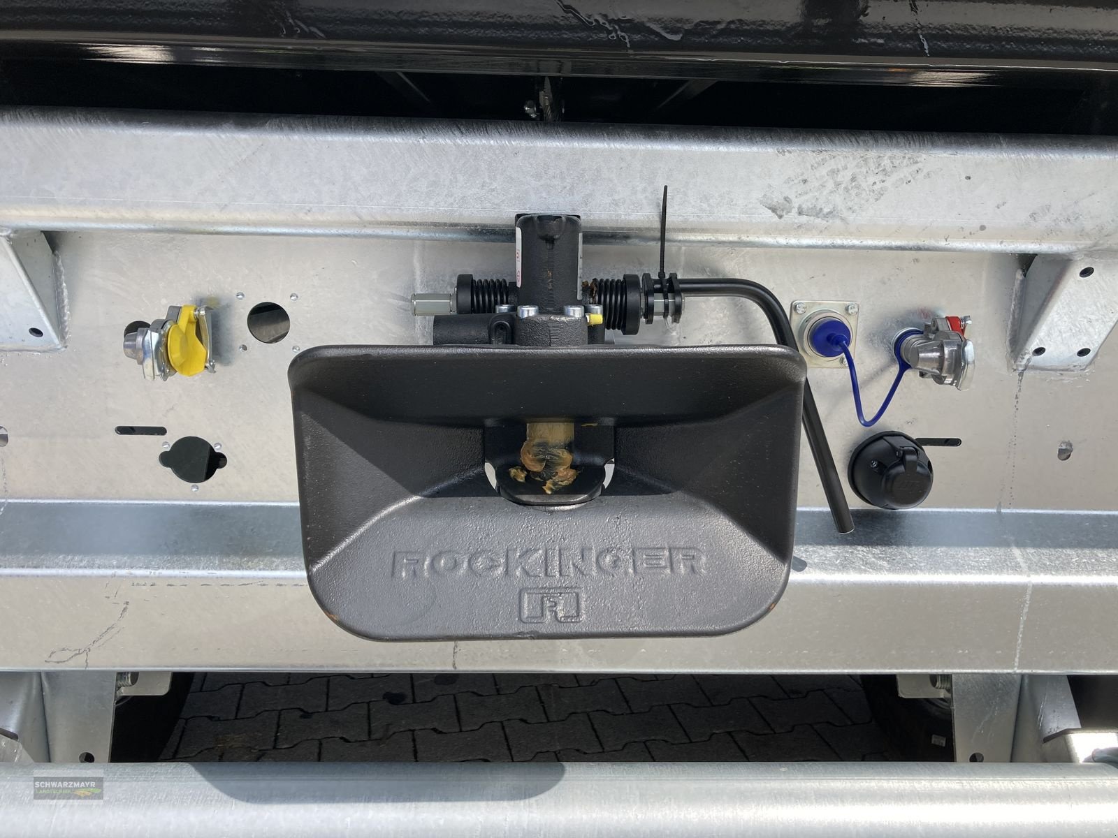 Kipper of the type Fliegl TDK 200 FOX, Neumaschine in Aurolzmünster (Picture 19)