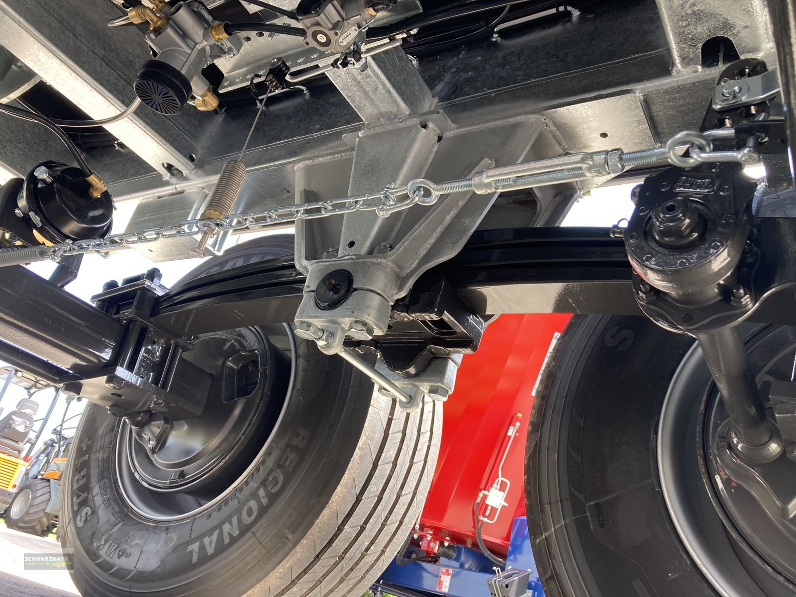 Kipper of the type Fliegl TDK 200 FOX, Neumaschine in Aurolzmünster (Picture 17)