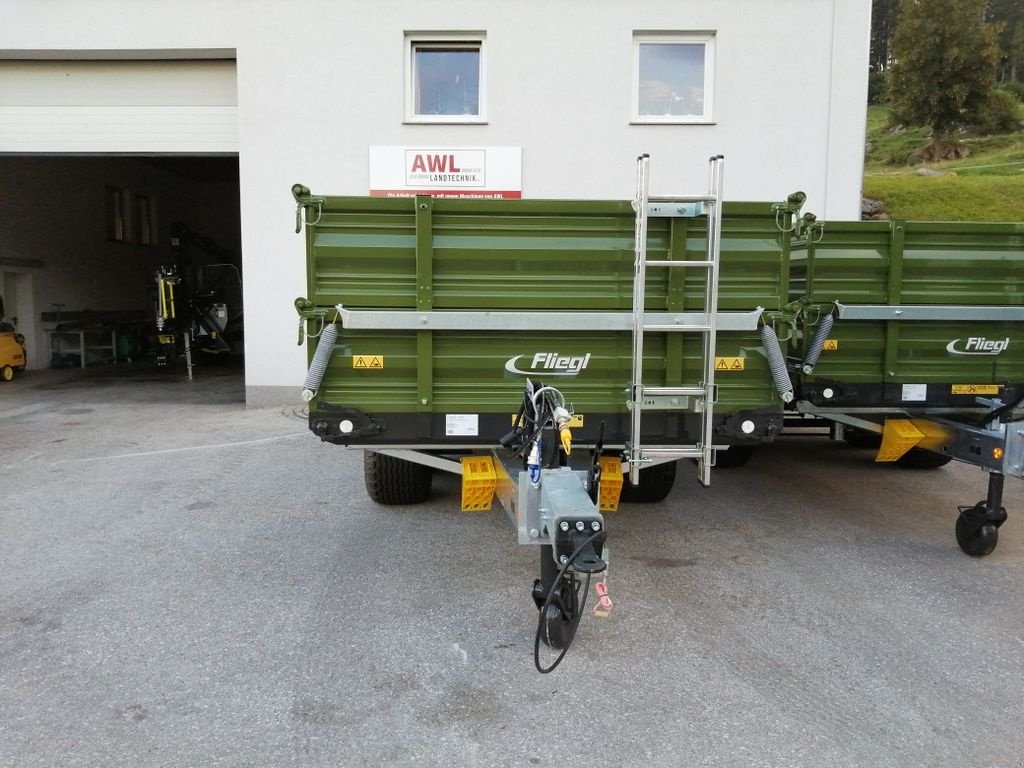 Kipper des Typs Fliegl TDK 80-88 VR FOX, Neumaschine in Grünbach (Bild 2)