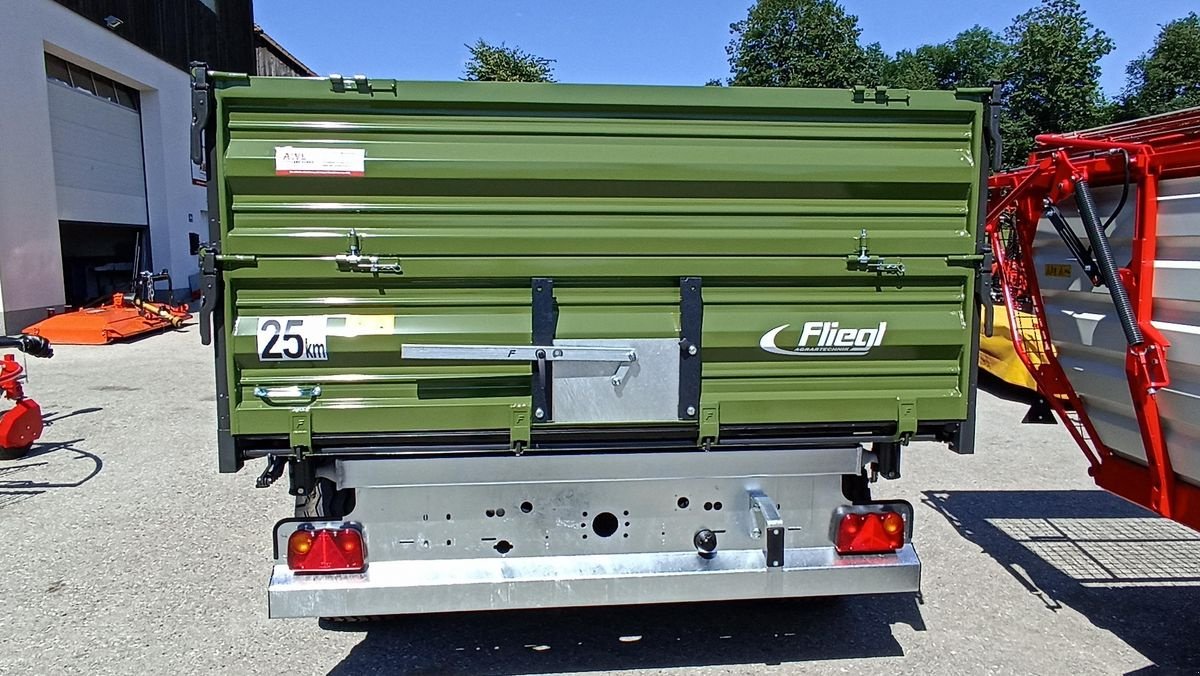 Kipper des Typs Fliegl TDK 80-88 VR FOX, Neumaschine in Grünbach (Bild 4)