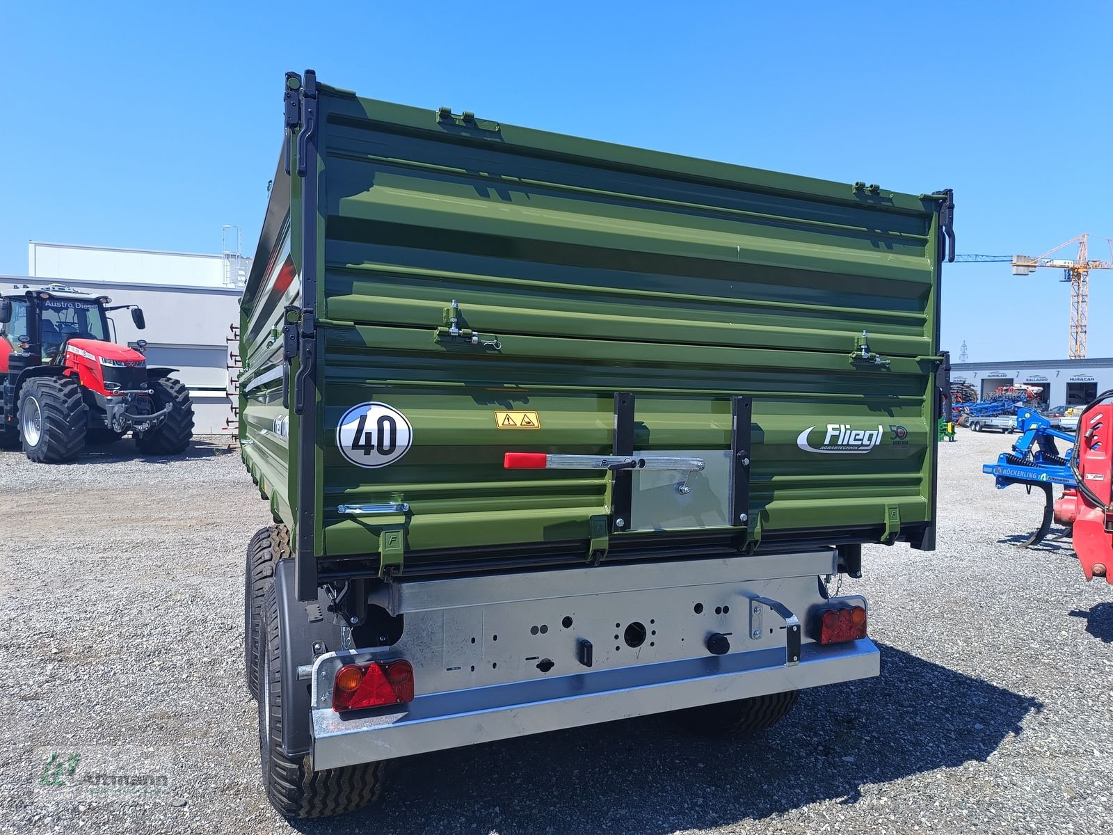 Kipper des Typs Fliegl TDK140 FOX, Neumaschine in Lanzenkirchen (Bild 5)