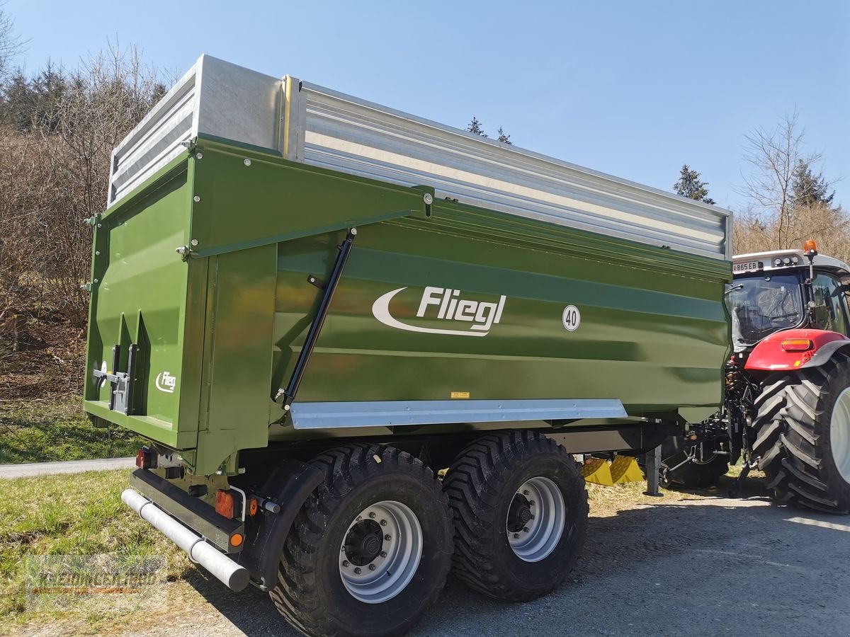 Kipper του τύπου Fliegl Tmk 160, Neumaschine σε Altenfelden (Φωτογραφία 1)