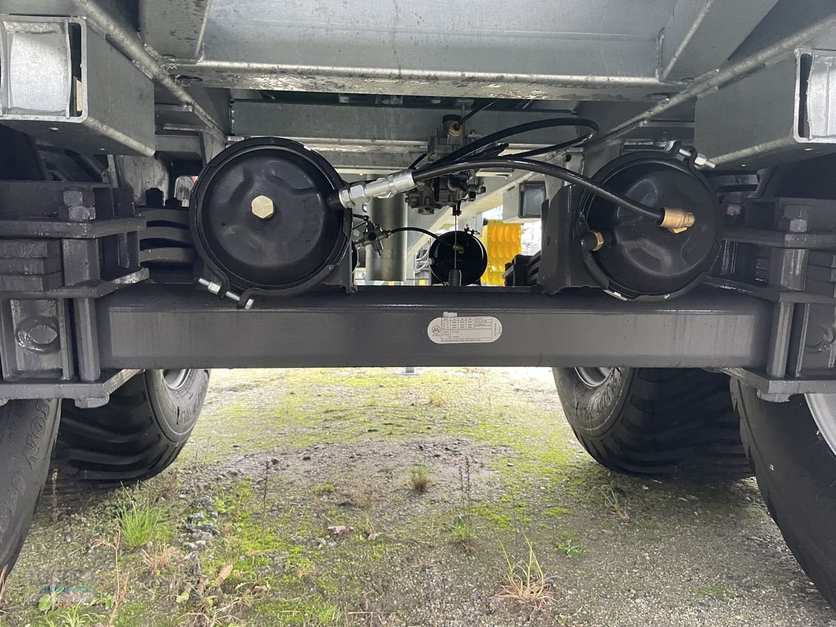 Kipper des Typs Fliegl TMK 190 FOX, Neumaschine in Niederkappel (Bild 4)