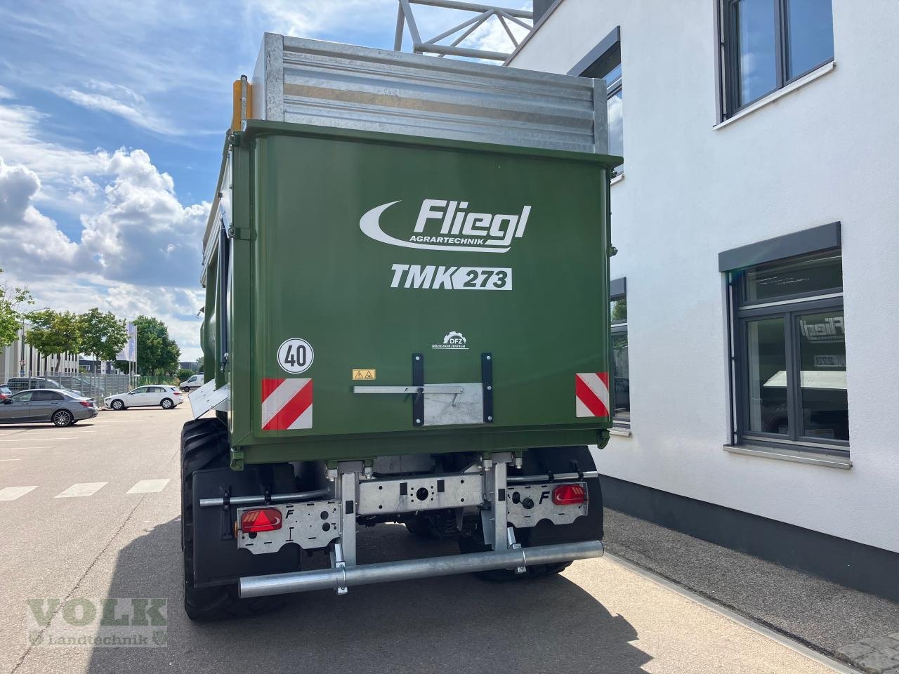 Kipper of the type Fliegl TMK 273 FOX Muldenkipper, Neumaschine in Friedberg-Derching (Picture 5)