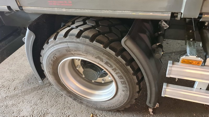 Kipper des Typs Fuhrmann FF 10000, Neumaschine in Altendorf (Bild 6)