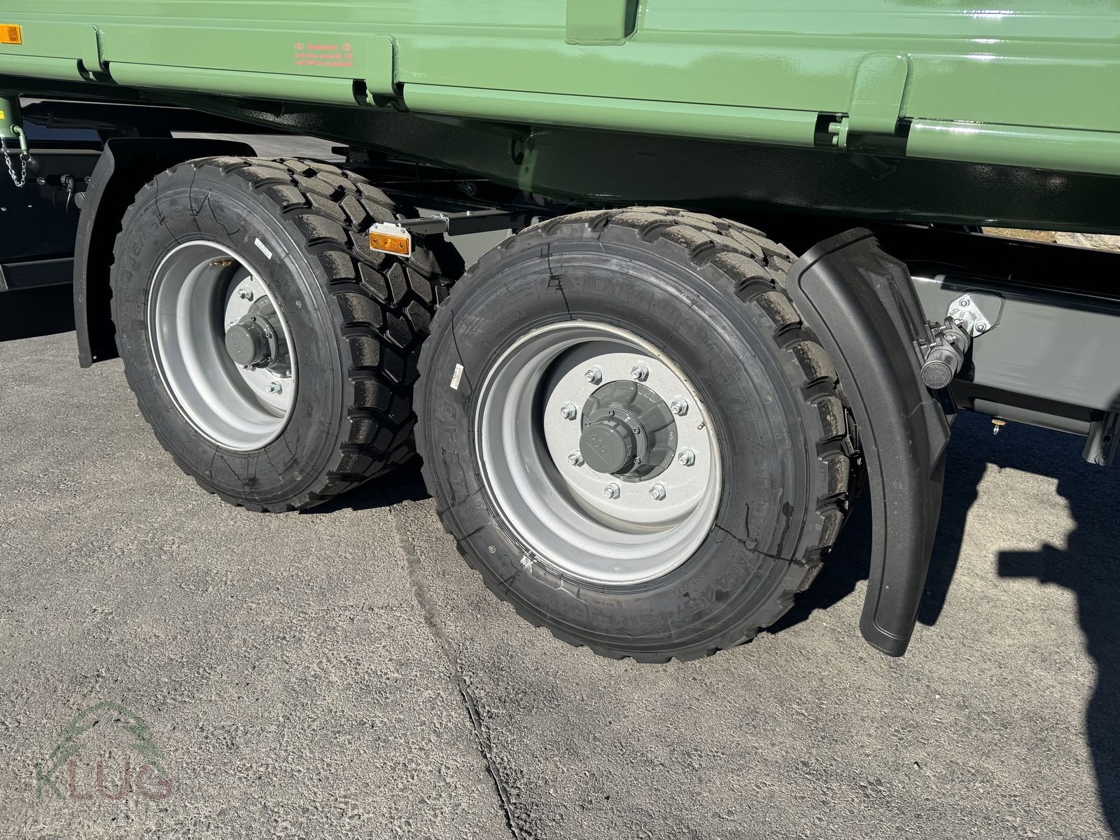 Kipper des Typs Fuhrmann FF 16.000 4,55x2,35, Neumaschine in Pirching am Traubenberg (Bild 13)