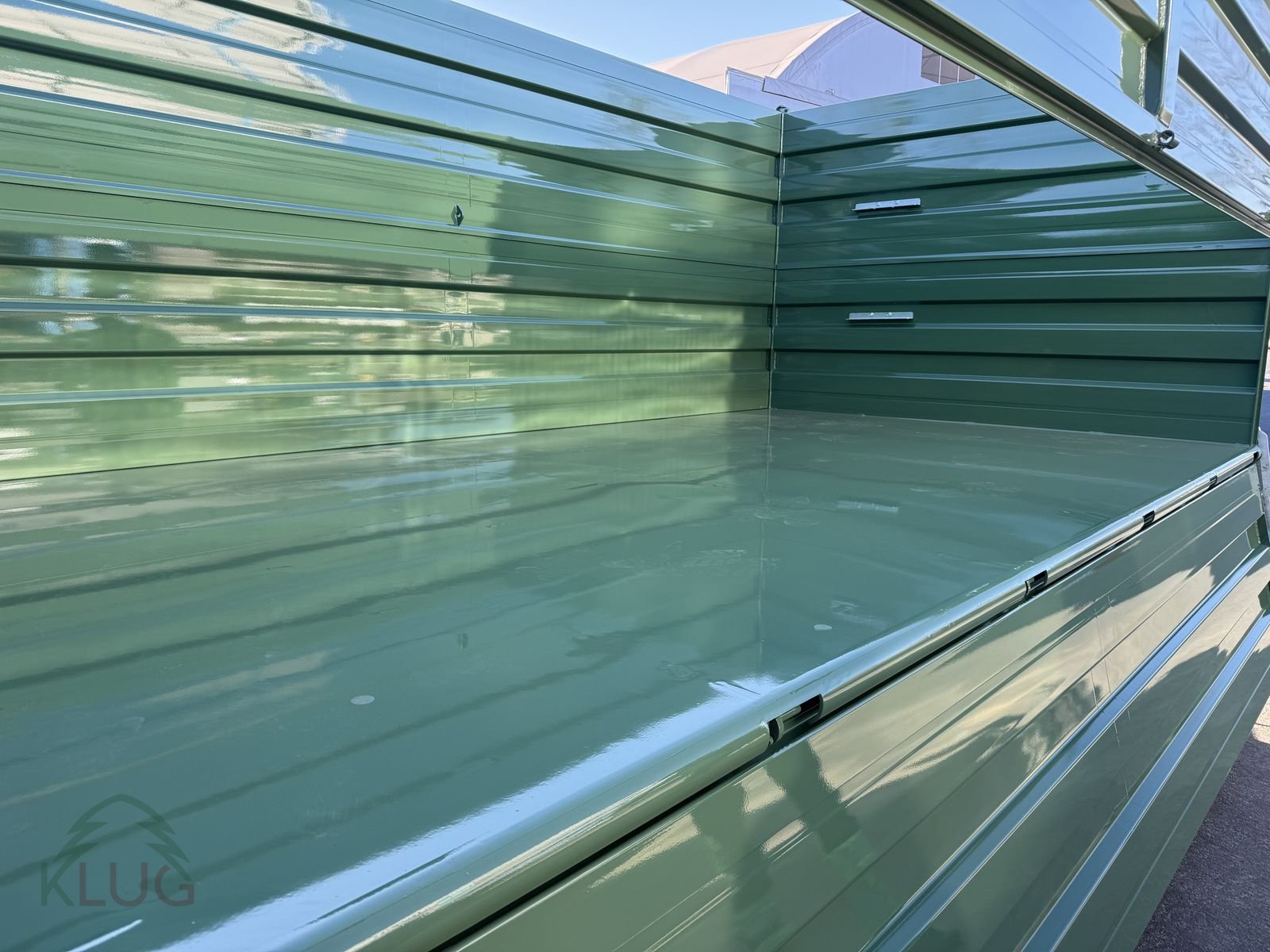 Kipper des Typs Fuhrmann FF 16.000 4,55x2,35, Neumaschine in Pirching am Traubenberg (Bild 30)