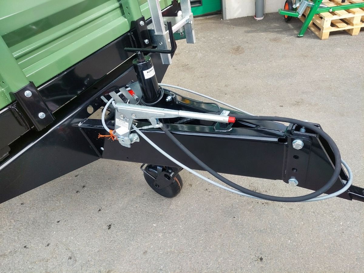 Kipper des Typs Fuhrmann FF 6500, Neumaschine in Bergheim (Bild 4)