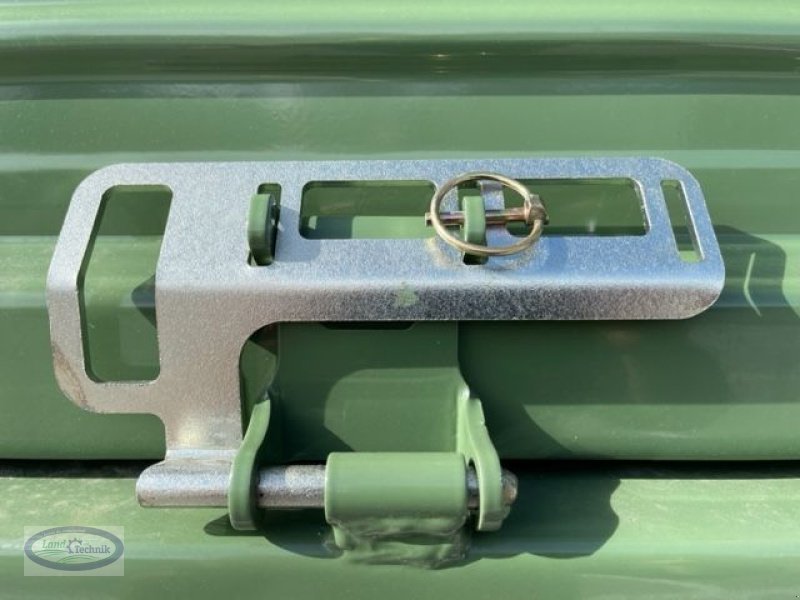 Kipper des Typs Fuhrmann FF 8000, Neumaschine in Münzkirchen (Bild 3)