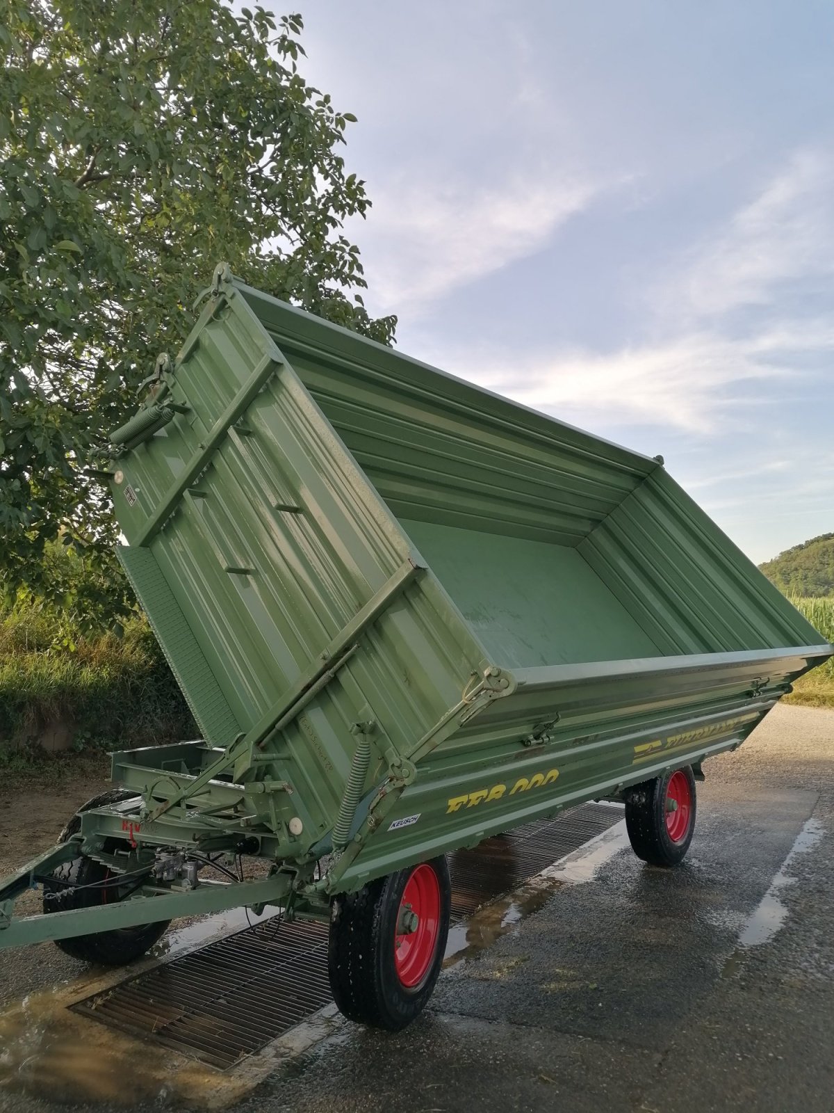 Kipper typu Fuhrmann FF 8.000, Gebrauchtmaschine v Grossriedenthal (Obrázek 2)